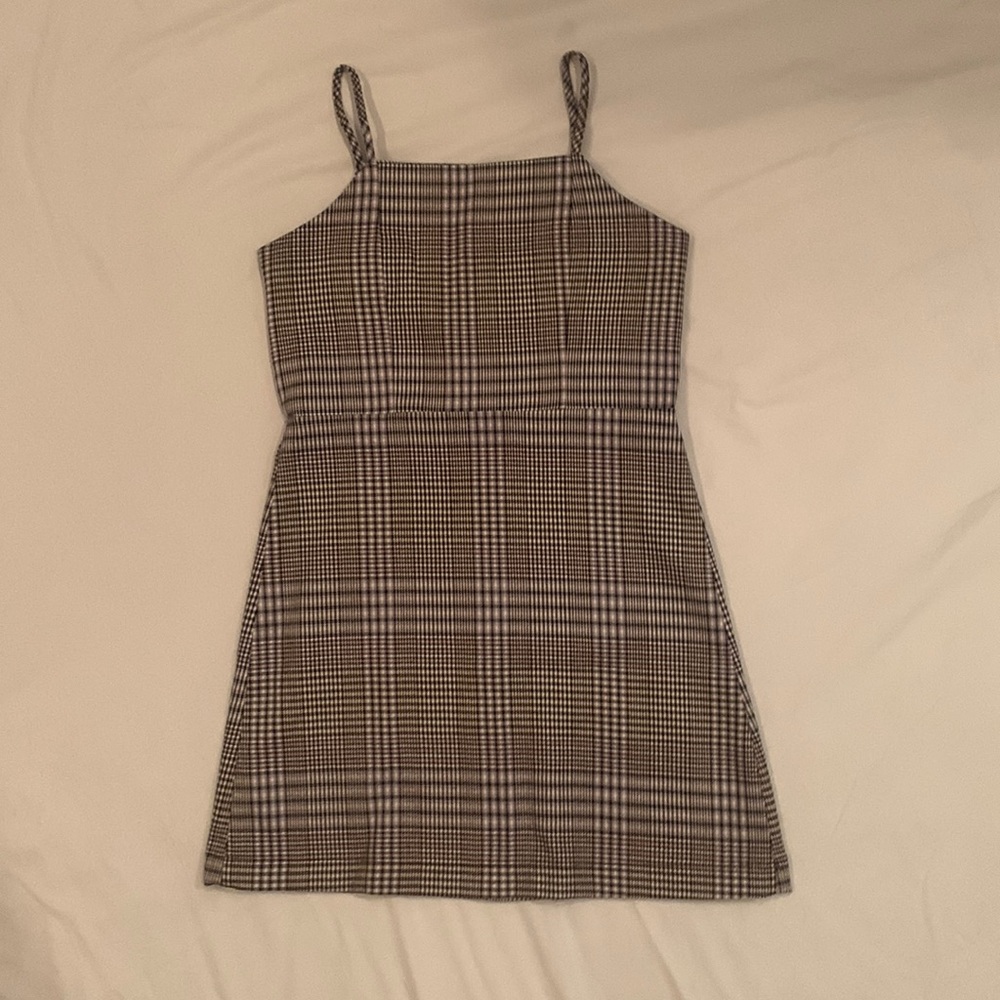 Girls size 8 plaid tank dress black/grey/cream/pink